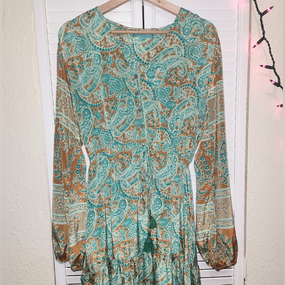 INDIA TOWN size M/L Long Sleeve Button Front Tassled Ruffled Green Paisley Maxi - Picture 12 of 14